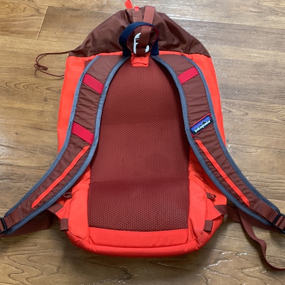 Patagonia Linked 16L backpack - Picture 6 of 10
